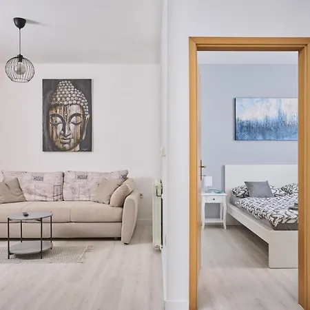 Igor Novigrad Istria